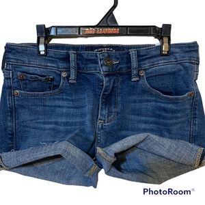 Lucky Brand cutoff shorts cuffed 2” inch inseam 0 25 sweet boot denim Jean small